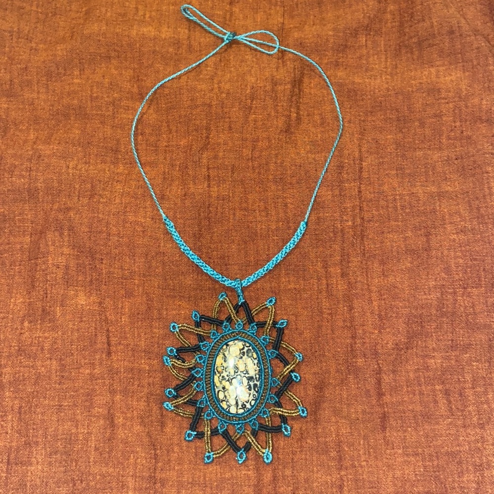 Gorgeous Macrame - image 3